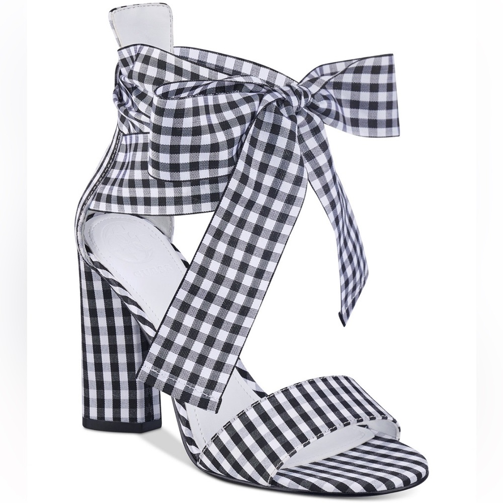 GUESS | Allison Gingham Chunky Heeled Sandals, size 6.5